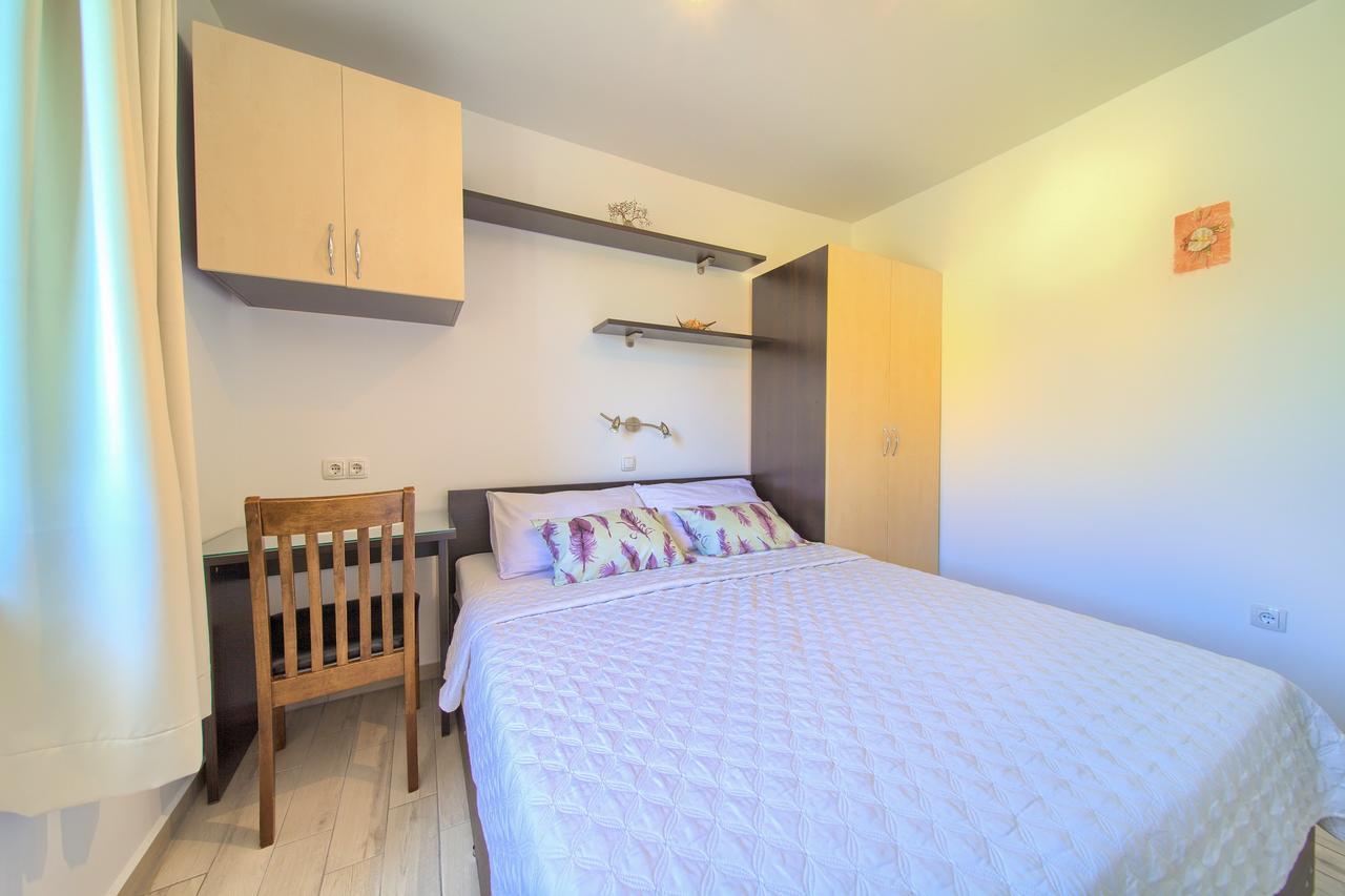 Rimbaldo Apartments Крк Екстер'єр фото